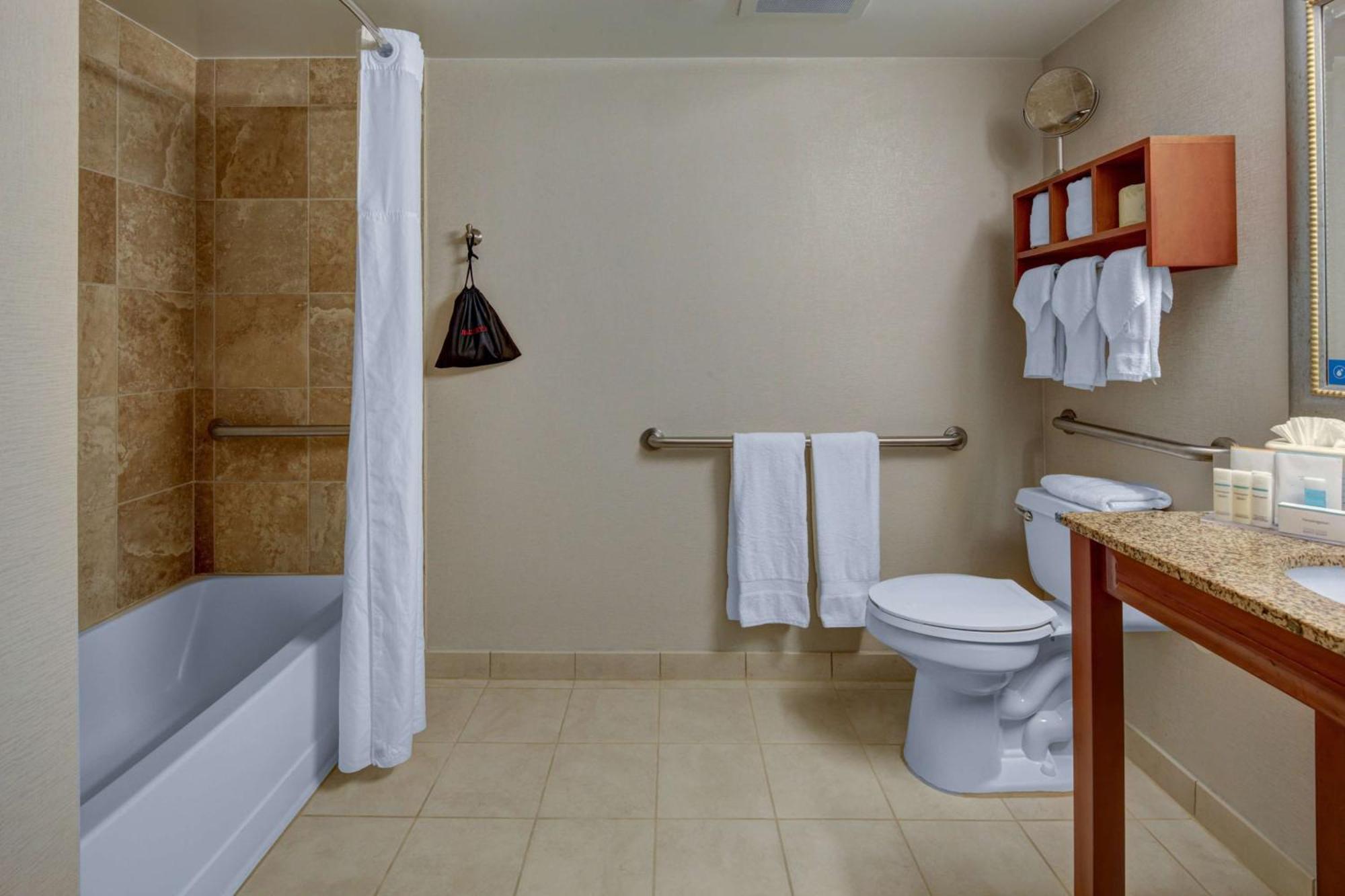 Hampton Inn Miami-Coconut Grove/Coral Gables Екстер'єр фото