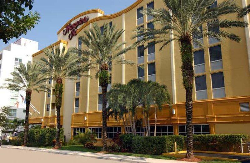 Hampton Inn Miami-Coconut Grove/Coral Gables Екстер'єр фото