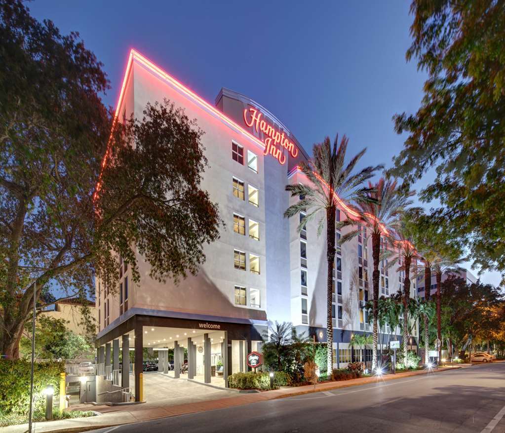 Hampton Inn Miami-Coconut Grove/Coral Gables Екстер'єр фото